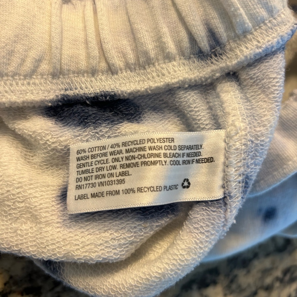 Universal Thread shorts - Picture 4 of 4